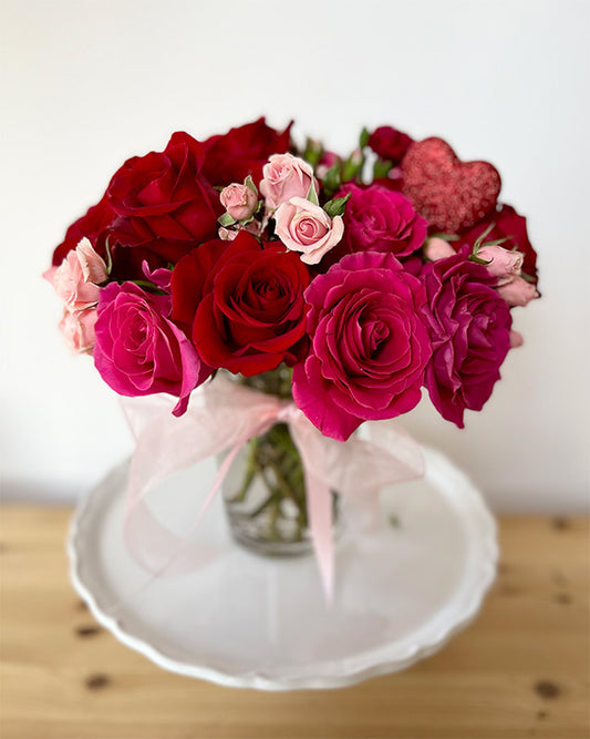 Large V-Day Arrangement